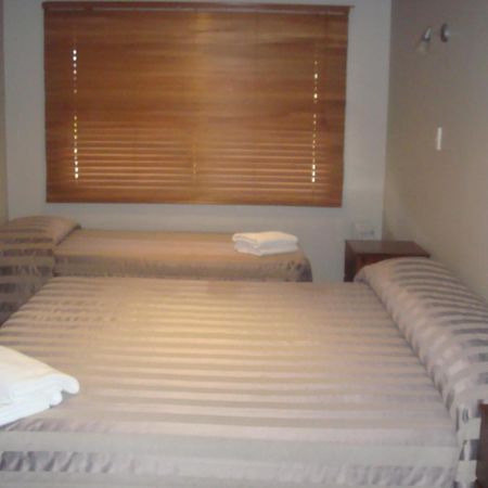 Bristol Motel Аппер Хатт Екстер'єр фото