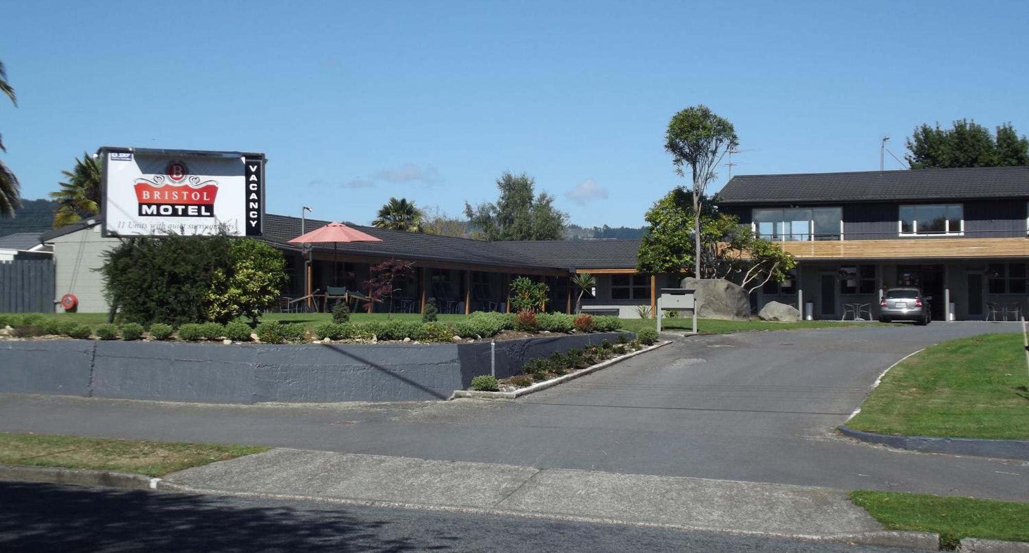 Bristol Motel Аппер Хатт Екстер'єр фото